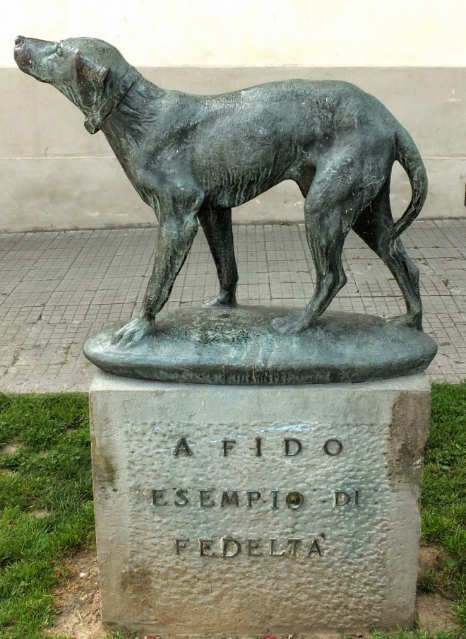 Fido Statue. Borgo San Lorenzo, Tuscany